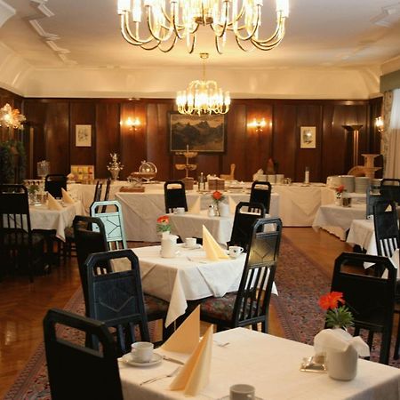 Schlosshotel Post Edelfreisitz Sprengenstein Imst Extérieur photo